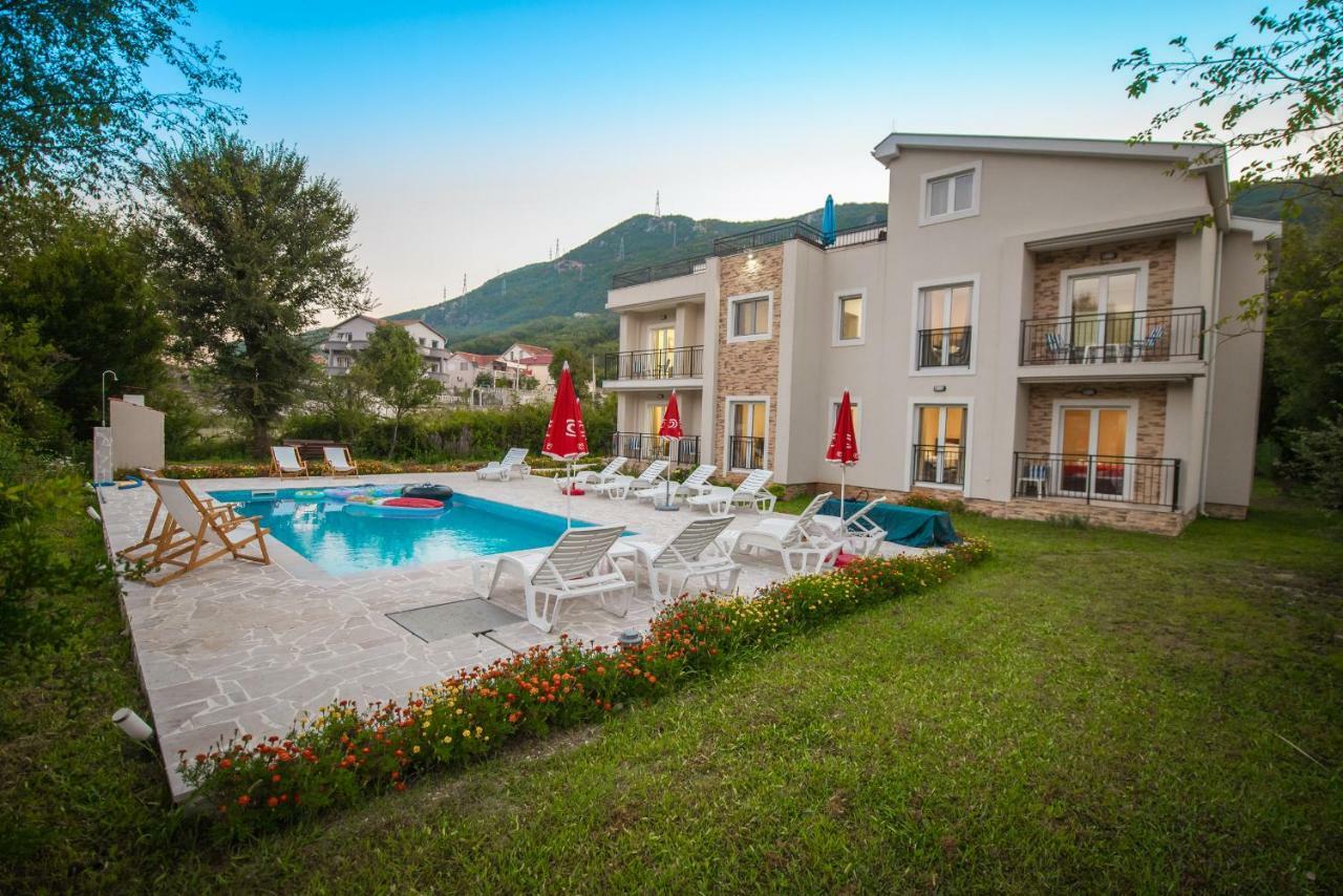 Apartment Vrutak Kotor Eksteriør bilde