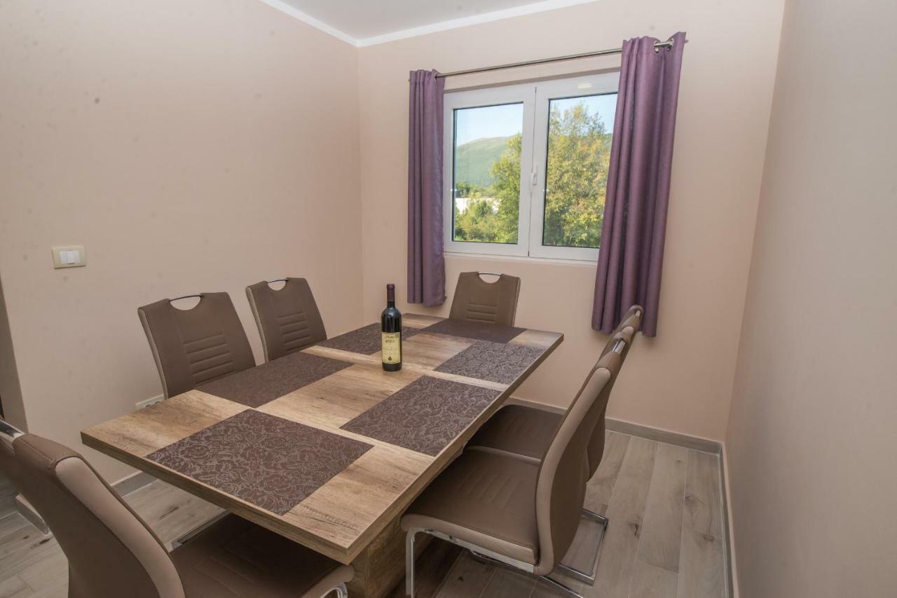 Apartment Vrutak Kotor Eksteriør bilde