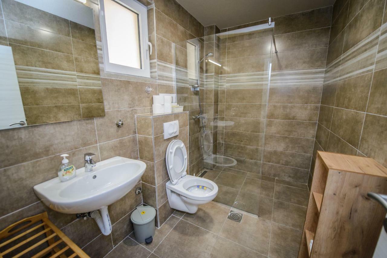 Apartment Vrutak Kotor Eksteriør bilde