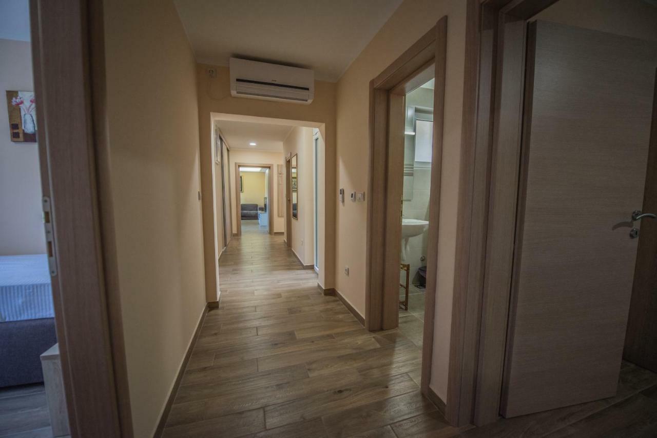 Apartment Vrutak Kotor Eksteriør bilde