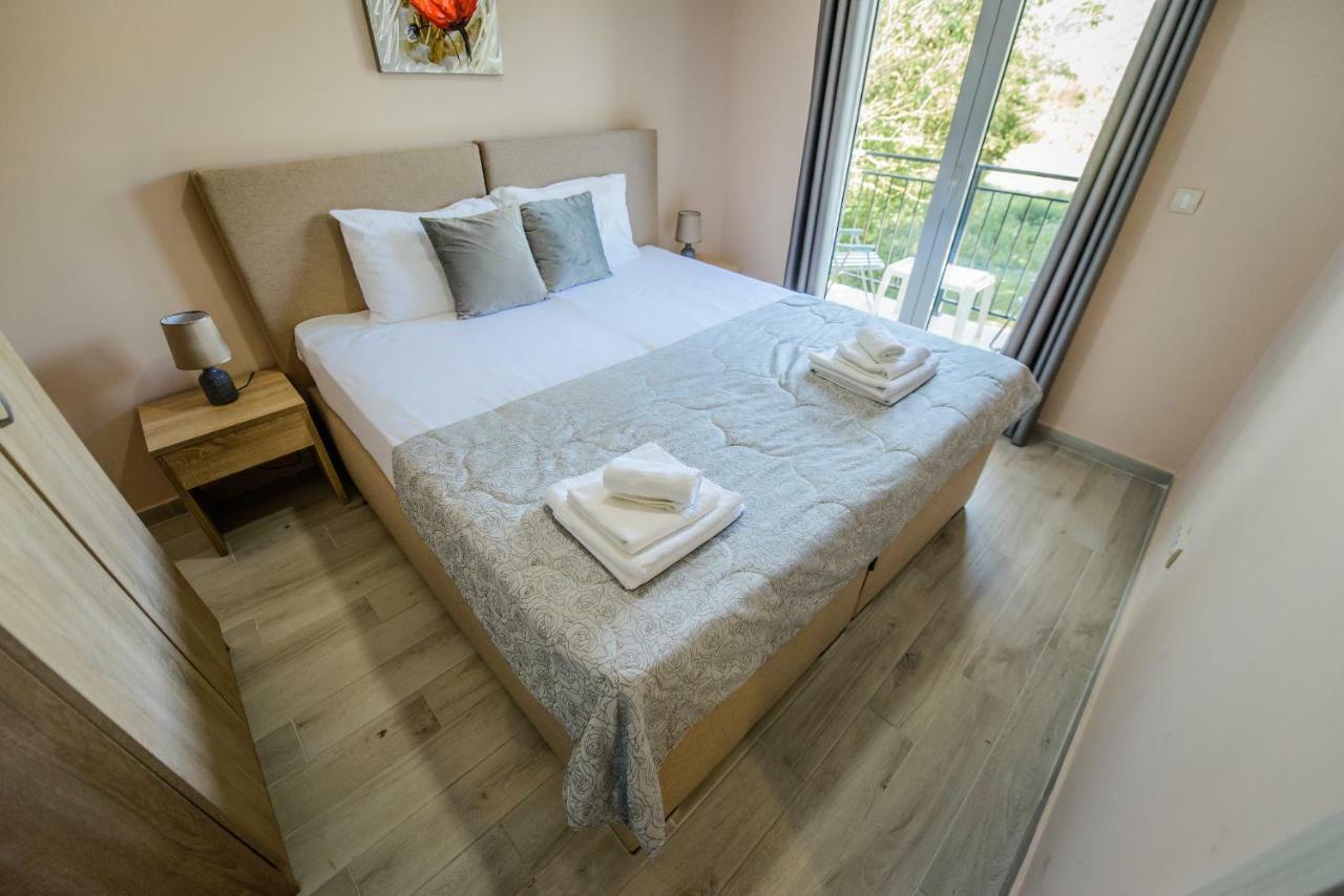 Apartment Vrutak Kotor Eksteriør bilde