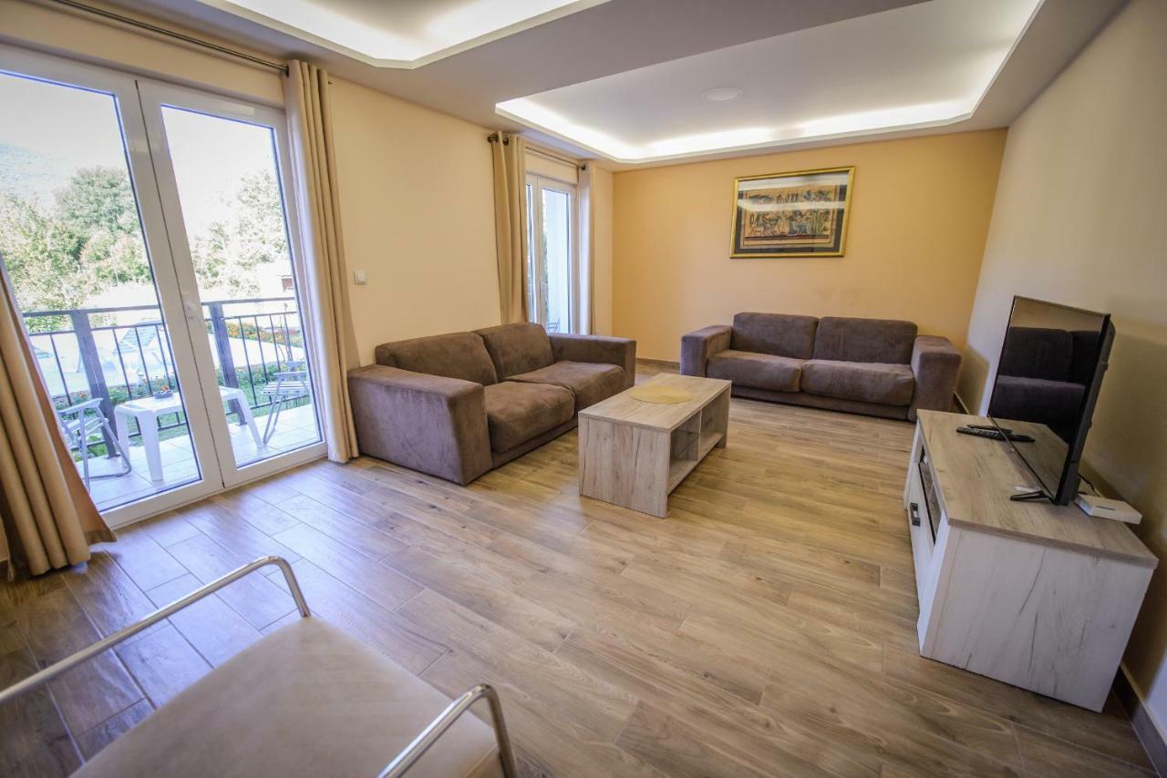 Apartment Vrutak Kotor Eksteriør bilde